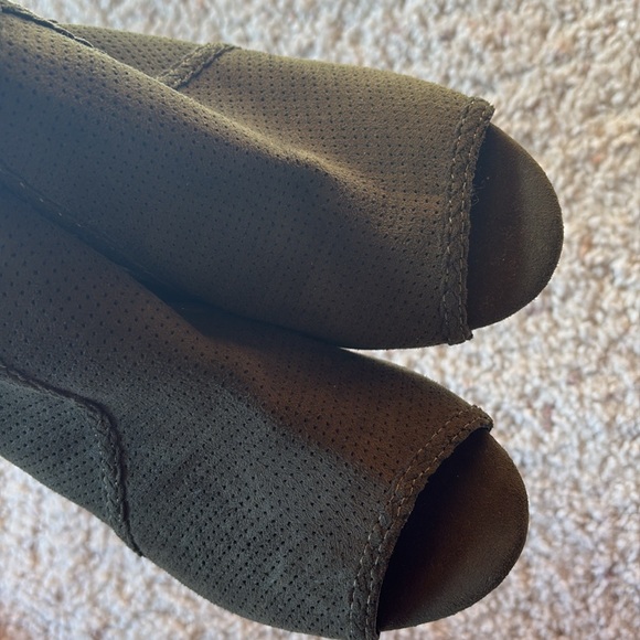 Mia open toe heel/bootie - Picture 5 of 5